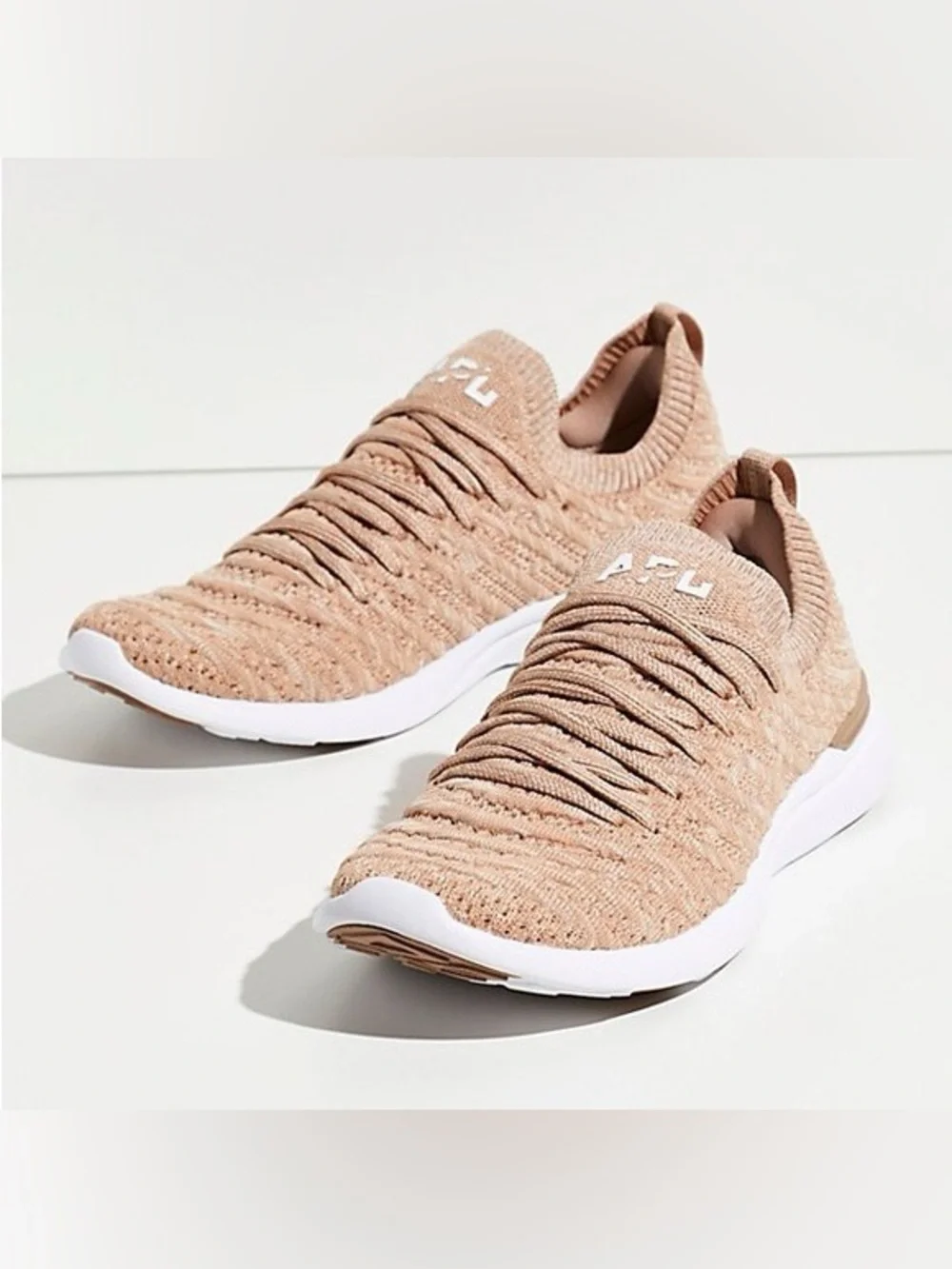 ATHLETIC PROPULSION LABS | ROSE GOLD TECHLOOM WAVE SNEAKERS SIZE 8.5